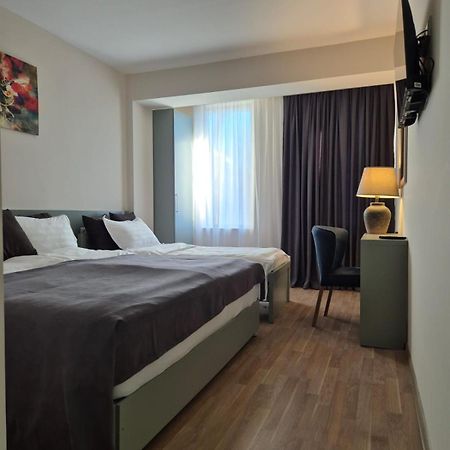 טביליסי Hotel Asa מראה חיצוני תמונה